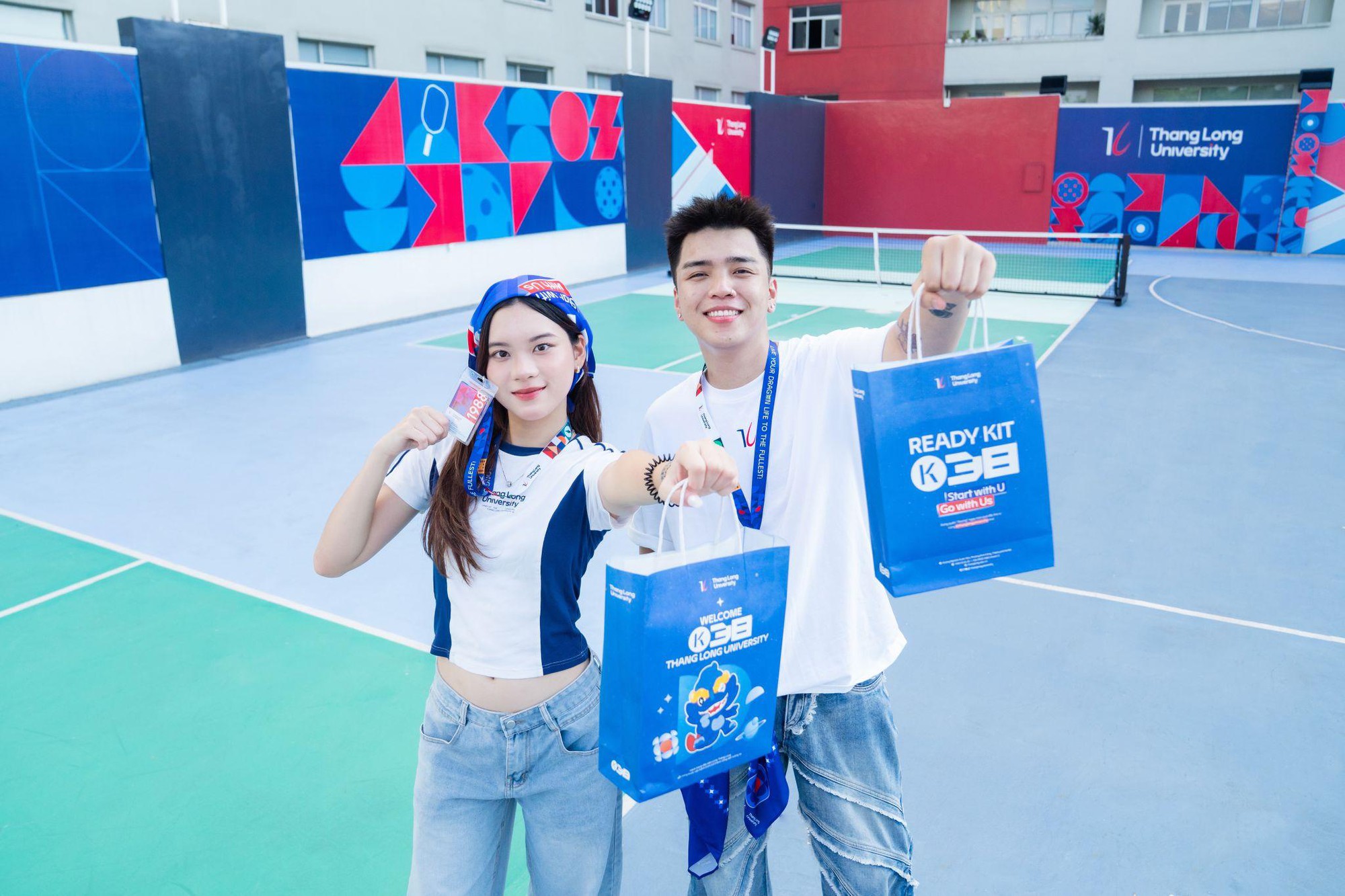 “Combo đặc quyền” của tân sinh viên Trường Đại học Thăng Long: “Quẩy” nhạc hội, nhận quà xinh, trải nghiệm loạt cuộc thi hấp dẫn- Ảnh 7.