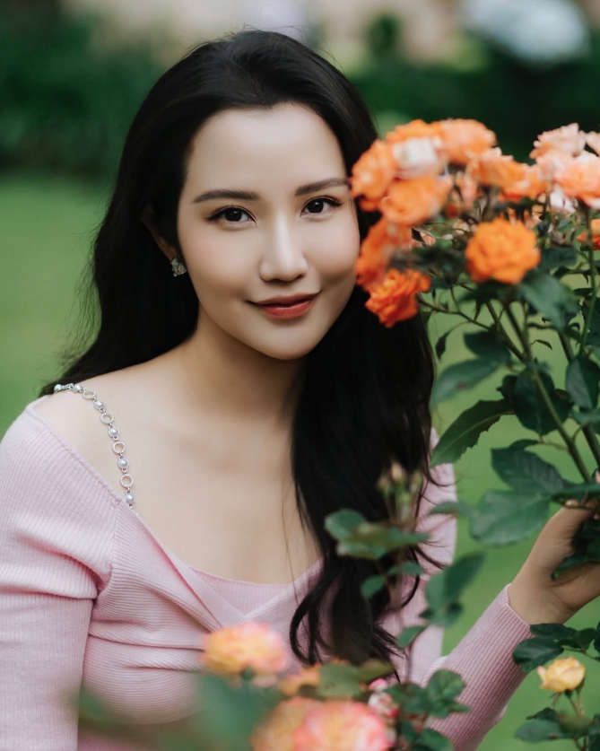 Vợ thiếu gia Phan Thành 2 con vẫn eo thon nhuận sắc: Ngày nào cũng dành 2 phút làm 1 việc không tốn 1 xu, bảo sao bụng phẳng, chưa bao giờ lo sồ sề, mất dáng- Ảnh 5.