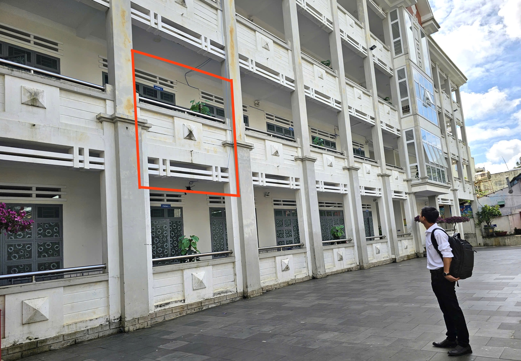 Thông tin cô "dạy dỗ" quá tay gây xôn xao mạng xã hội: Cô giáo đã xin lỗi phụ huynh- Ảnh 2.