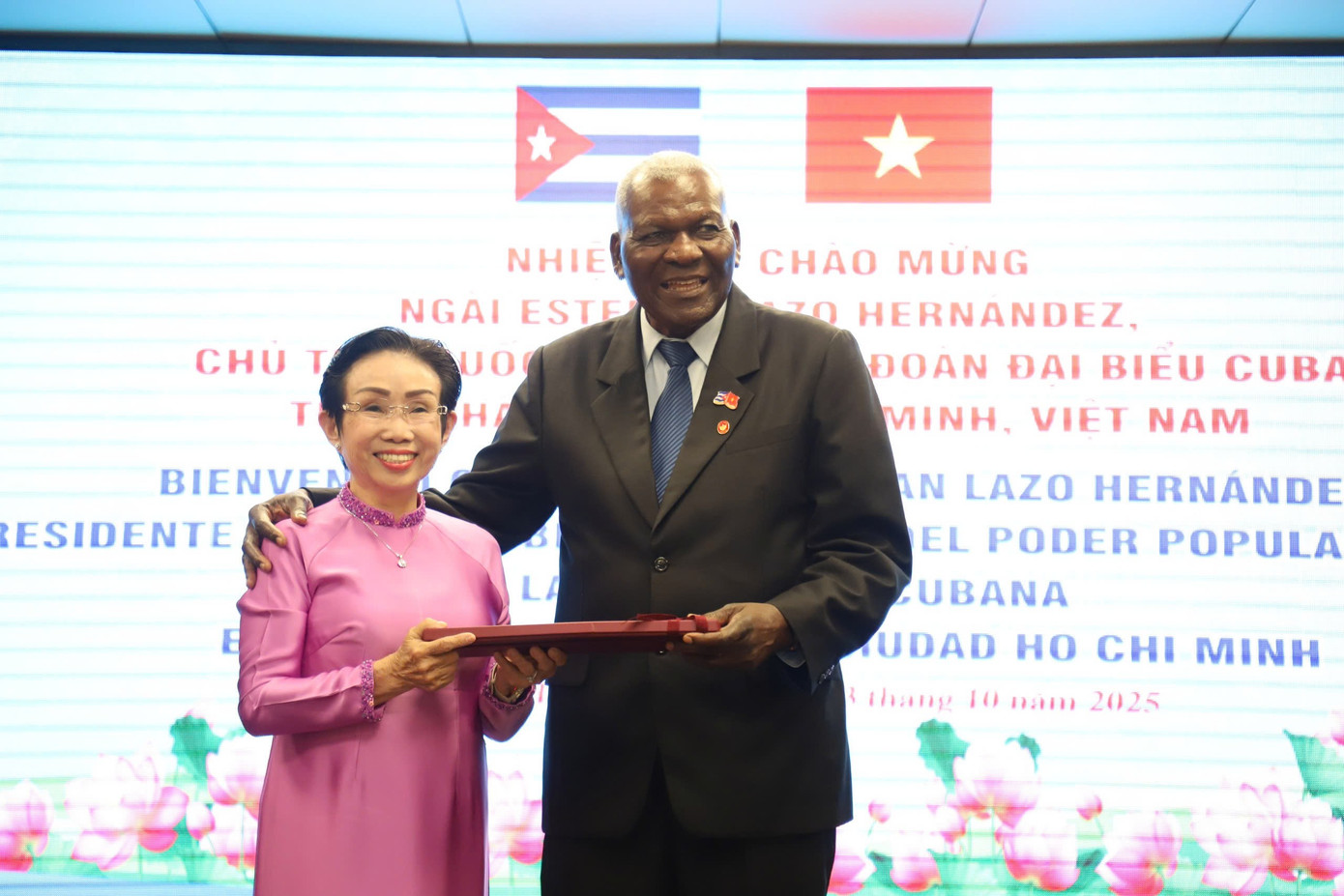 Lời cám ơn xúc động của Chủ tịch Quốc hội Cuba Esteban Lazo Hernandez với đất nước Việt Nam- Ảnh 5.