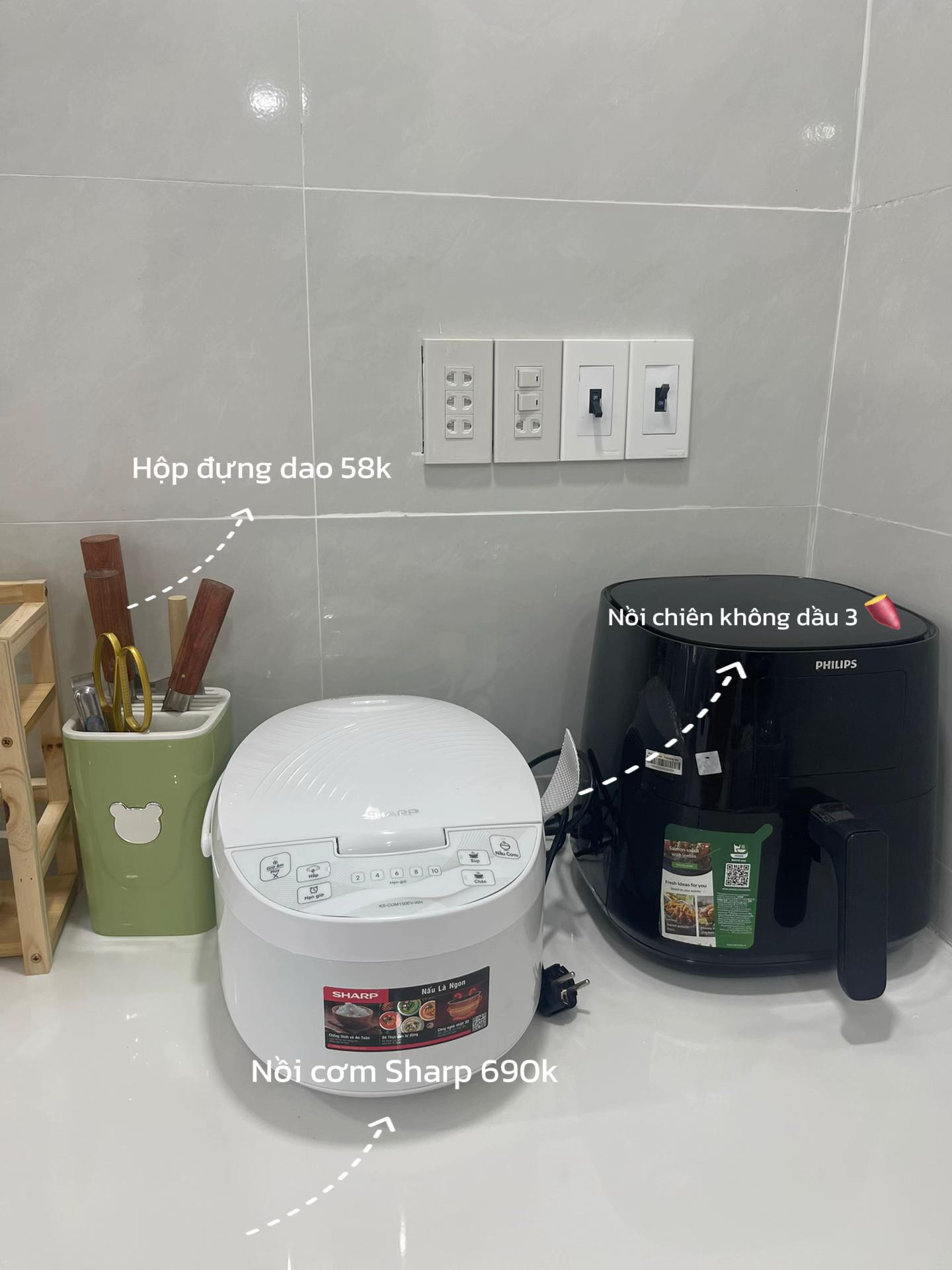 Căn bếp “hệ nghèo” nhưng sang không tưởng: Toàn đồ vài chục nghìn mà sạch như khách sạn- Ảnh 6.