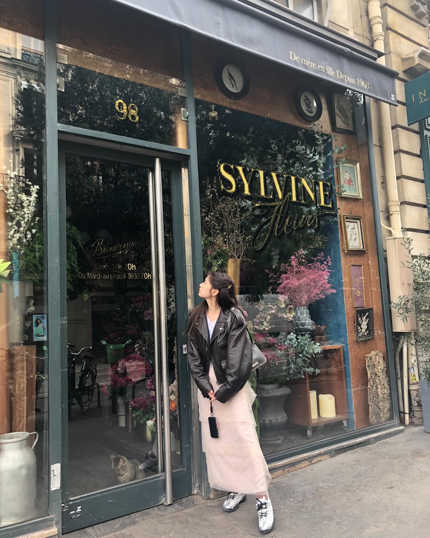 Nữ chính phim ngôn tình Hàn Quốc đang hot: Nhìn gu thời trang mà không ai nghĩ đã gần 40 tuổi- Ảnh 7. Nữ chính phim ngôn tình Hàn Quốc đang hot: Nhìn gu thời trang mà không ai nghĩ đã gần 40 tuổi- Ảnh 7.