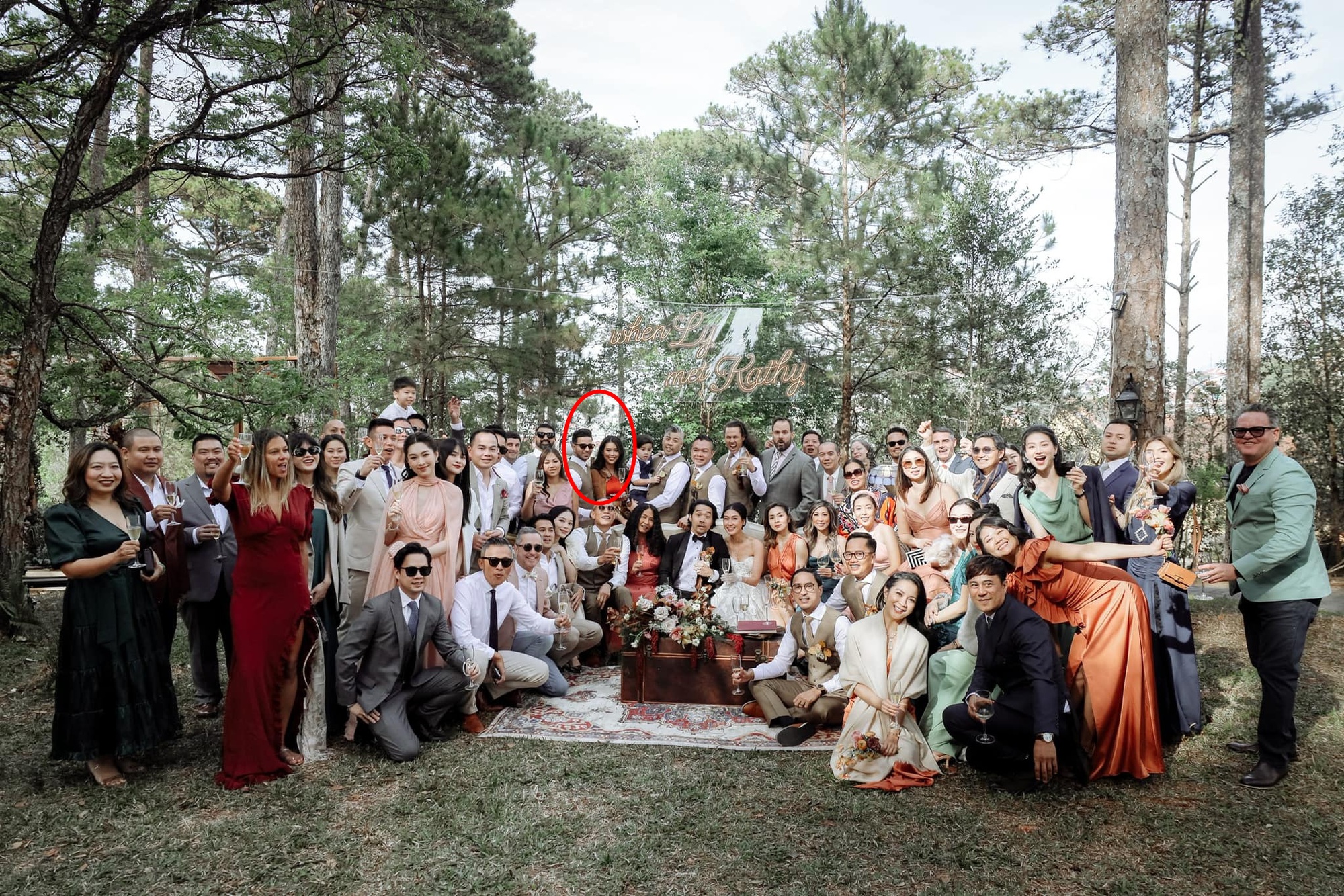 Chồng sắp cưới của Tiên Nguyễn với chồng Kathy Uyên sao lại có mối quan hệ thế này?- Ảnh 5. Chồng sắp cưới của Tiên Nguyễn với chồng Kathy Uyên sao lại có mối quan hệ thế này?- Ảnh 5.