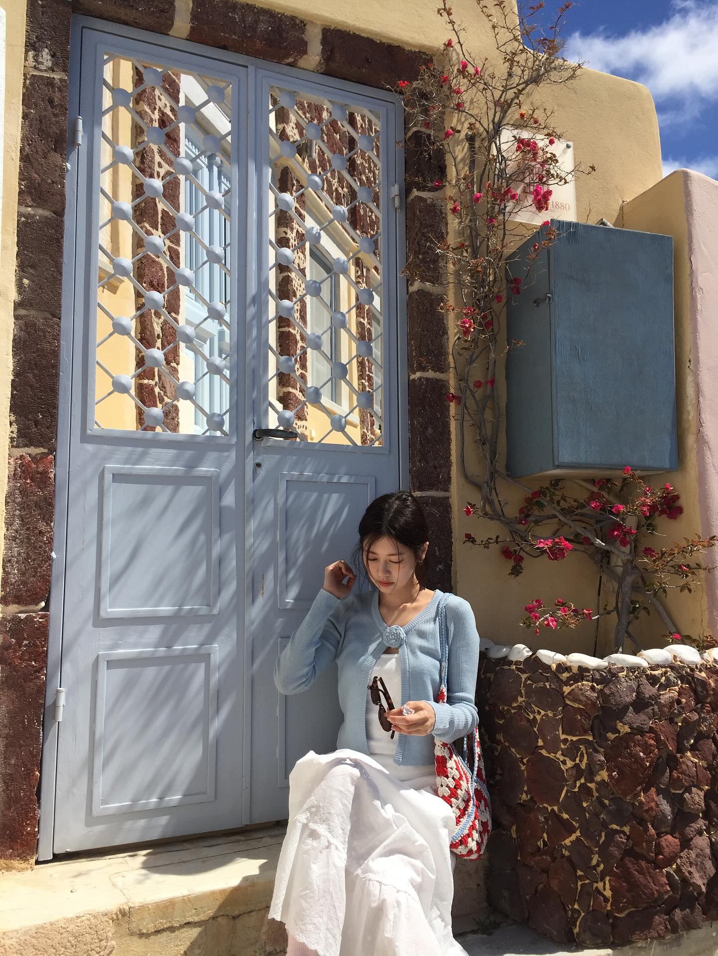 Nữ chính phim ngôn tình Hàn Quốc đang hot: Nhìn gu thời trang mà không ai nghĩ đã gần 40 tuổi- Ảnh 3. Nữ chính phim ngôn tình Hàn Quốc đang hot: Nhìn gu thời trang mà không ai nghĩ đã gần 40 tuổi- Ảnh 3.