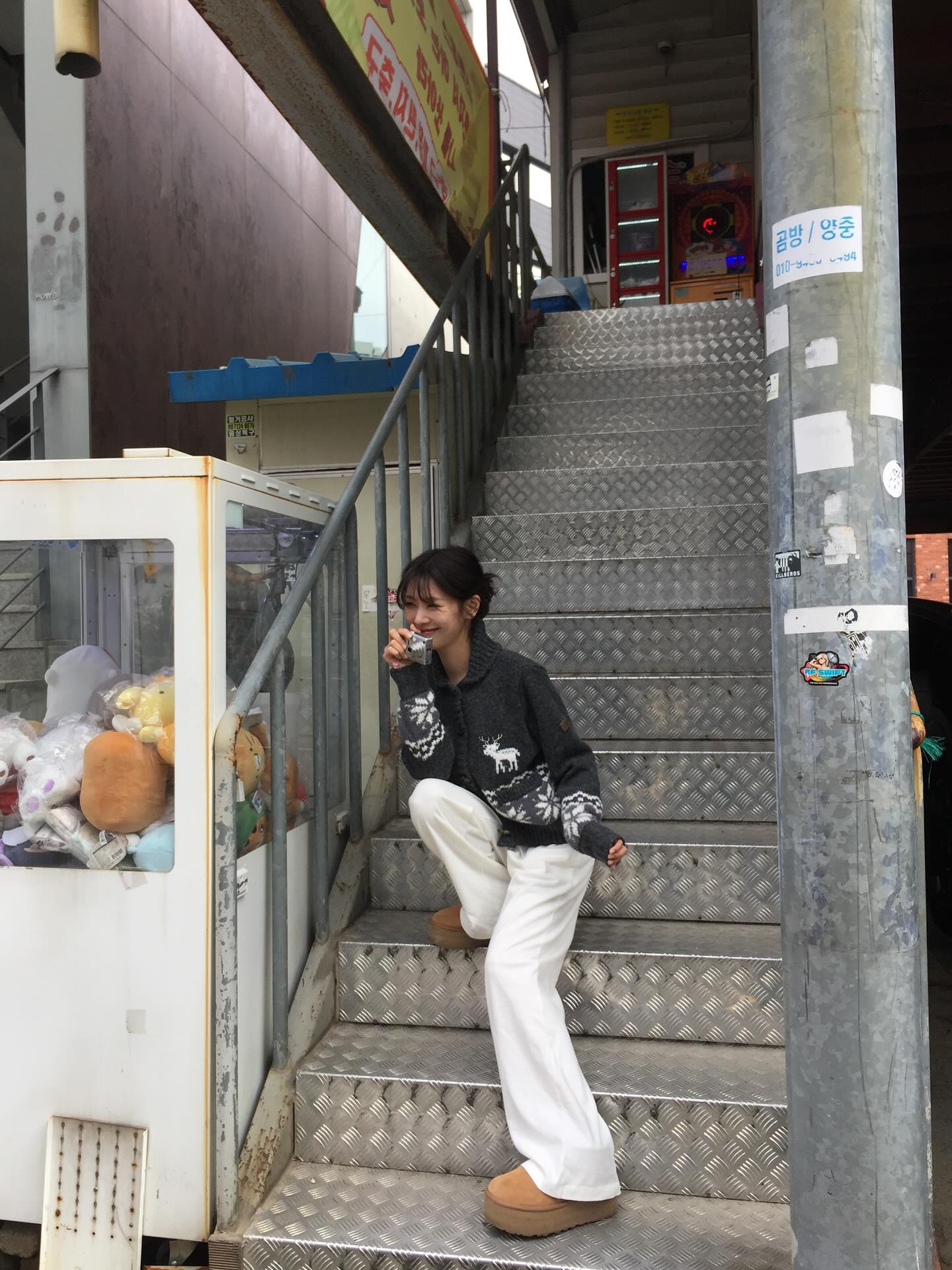 Nữ chính phim ngôn tình Hàn Quốc đang hot: Nhìn gu thời trang mà không ai nghĩ đã gần 40 tuổi- Ảnh 2. Nữ chính phim ngôn tình Hàn Quốc đang hot: Nhìn gu thời trang mà không ai nghĩ đã gần 40 tuổi- Ảnh 2.