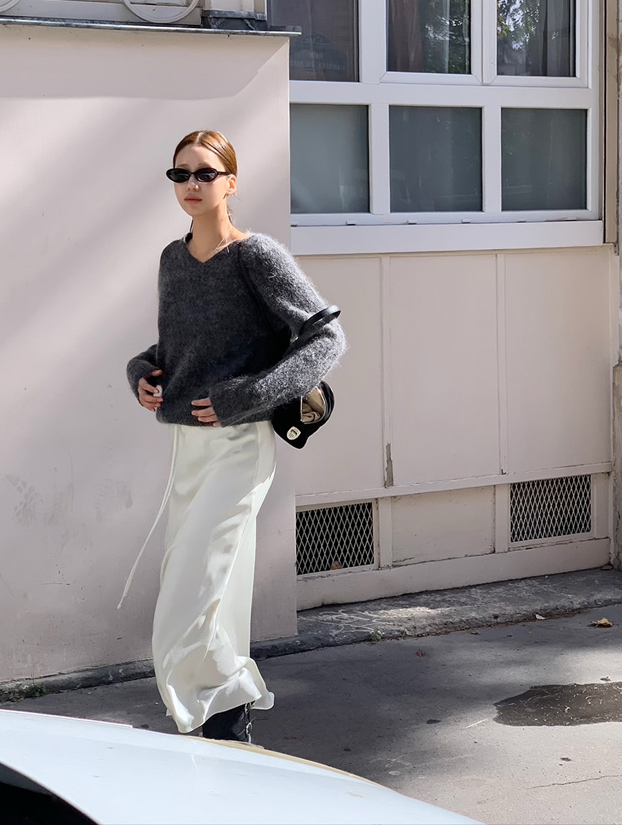 Xu hướng áo len năm nay là 5 kiểu đẹp quá mức, sành điệu mọi lúc mọi nơi chưa bao giờ dễ thế!- Ảnh 1.