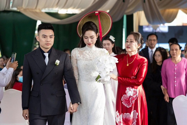 Con người thật của Đỗ Hà - vợ TGĐ Sơn Hải hé lộ qua tin nhắn mời bạn cấp 3 đi đám dự cưới- Ảnh 6. Con người thật của Đỗ Hà - vợ TGĐ Sơn Hải hé lộ qua tin nhắn mời bạn cấp 3 đi đám dự cưới- Ảnh 6.