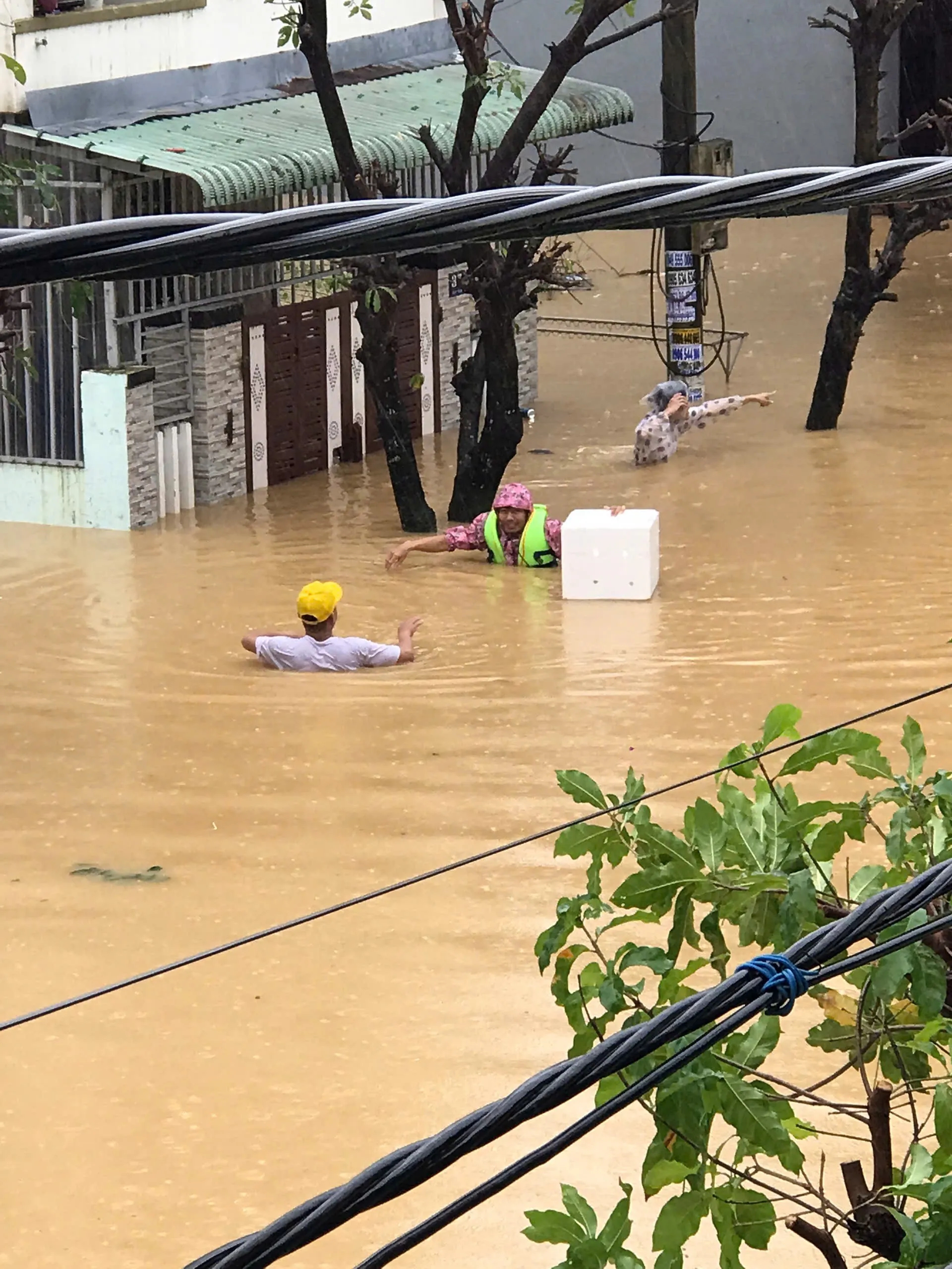 Cuộc gọi không được hồi âm của những đứa con 