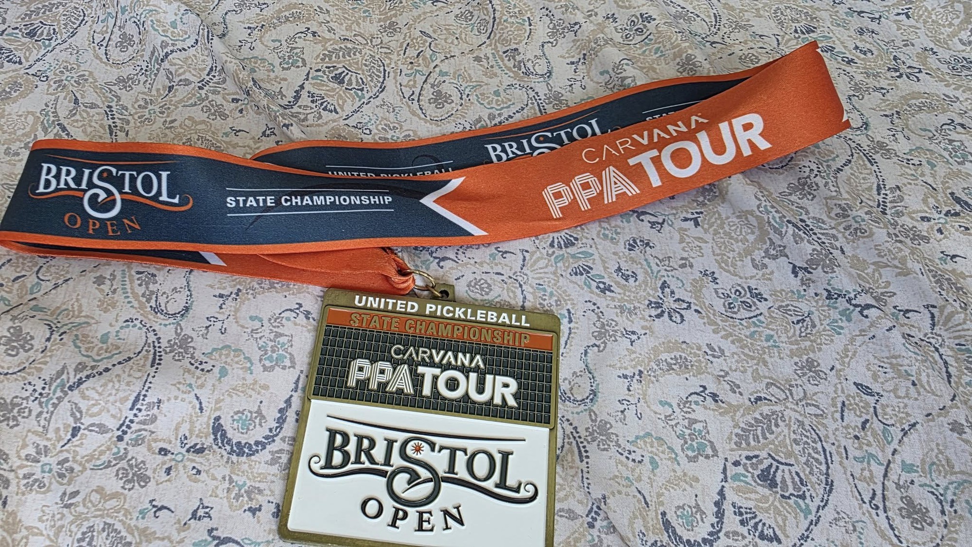 Quang Dương mang huy chương vàng lịch sử ra đấu giá cứu trợ miền Trung: “Miếng khi đói, gói khi no...”- Ảnh 4.