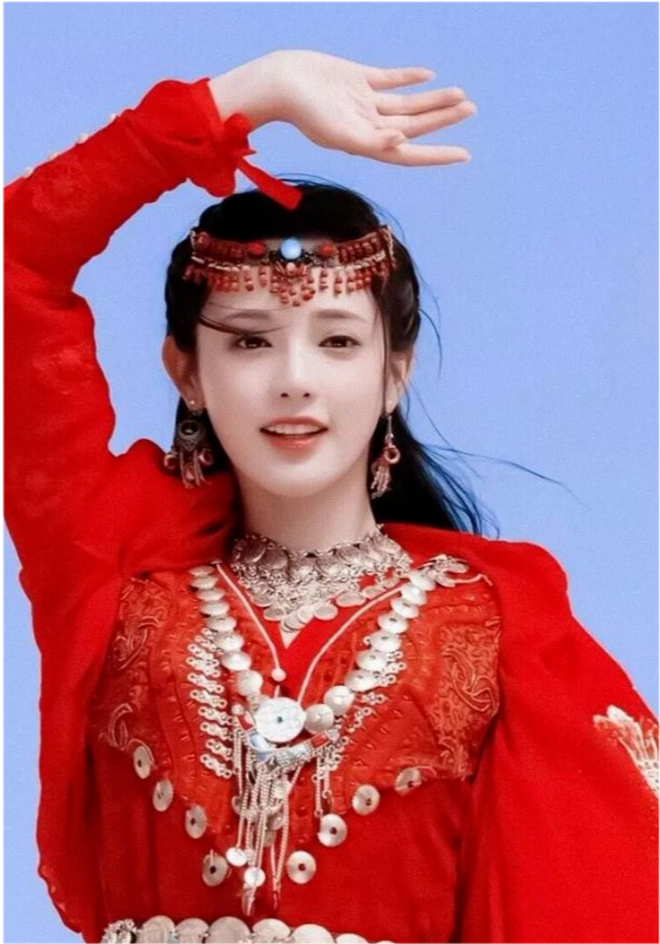 Vòng eo như "không có ruột" của mỹ nhân cổ trang đẹp nhất Trung Quốc- Ảnh 6. Vòng eo như "không có ruột" của mỹ nhân cổ trang đẹp nhất Trung Quốc- Ảnh 6.