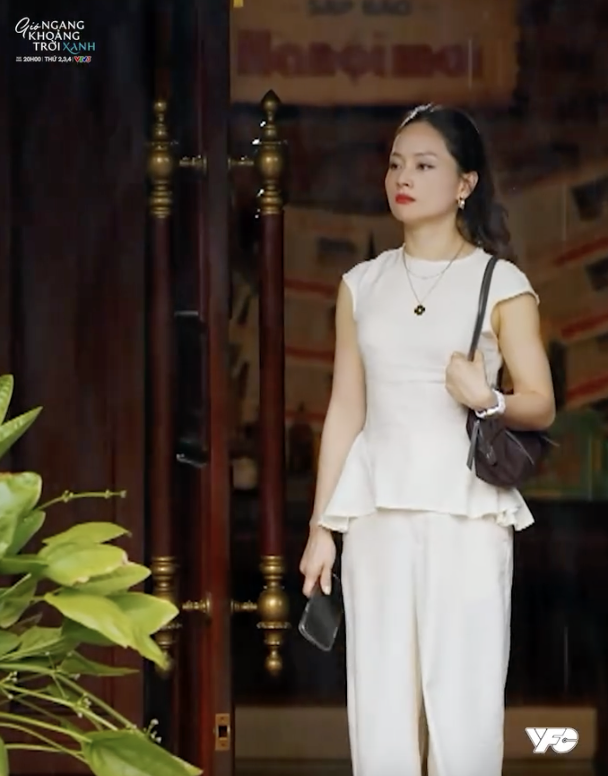 Lan Phương quá hợp làm tiểu tam- Ảnh 9. Lan Phương quá hợp làm tiểu tam- Ảnh 9.