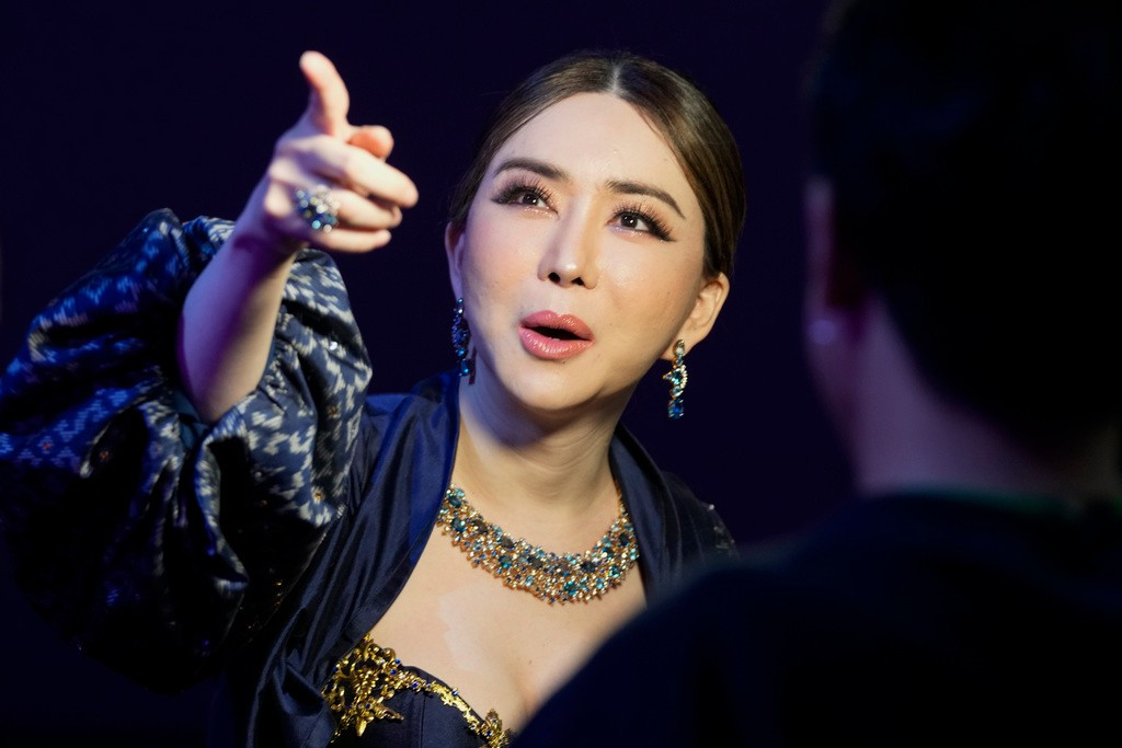 Công bố CEO thay thế nữ tỷ phú chuyến giới tại Hoa hậu Hoàn vũ- Ảnh 1. Công bố CEO thay thế nữ tỷ phú chuyến giới tại Hoa hậu Hoàn vũ- Ảnh 1.