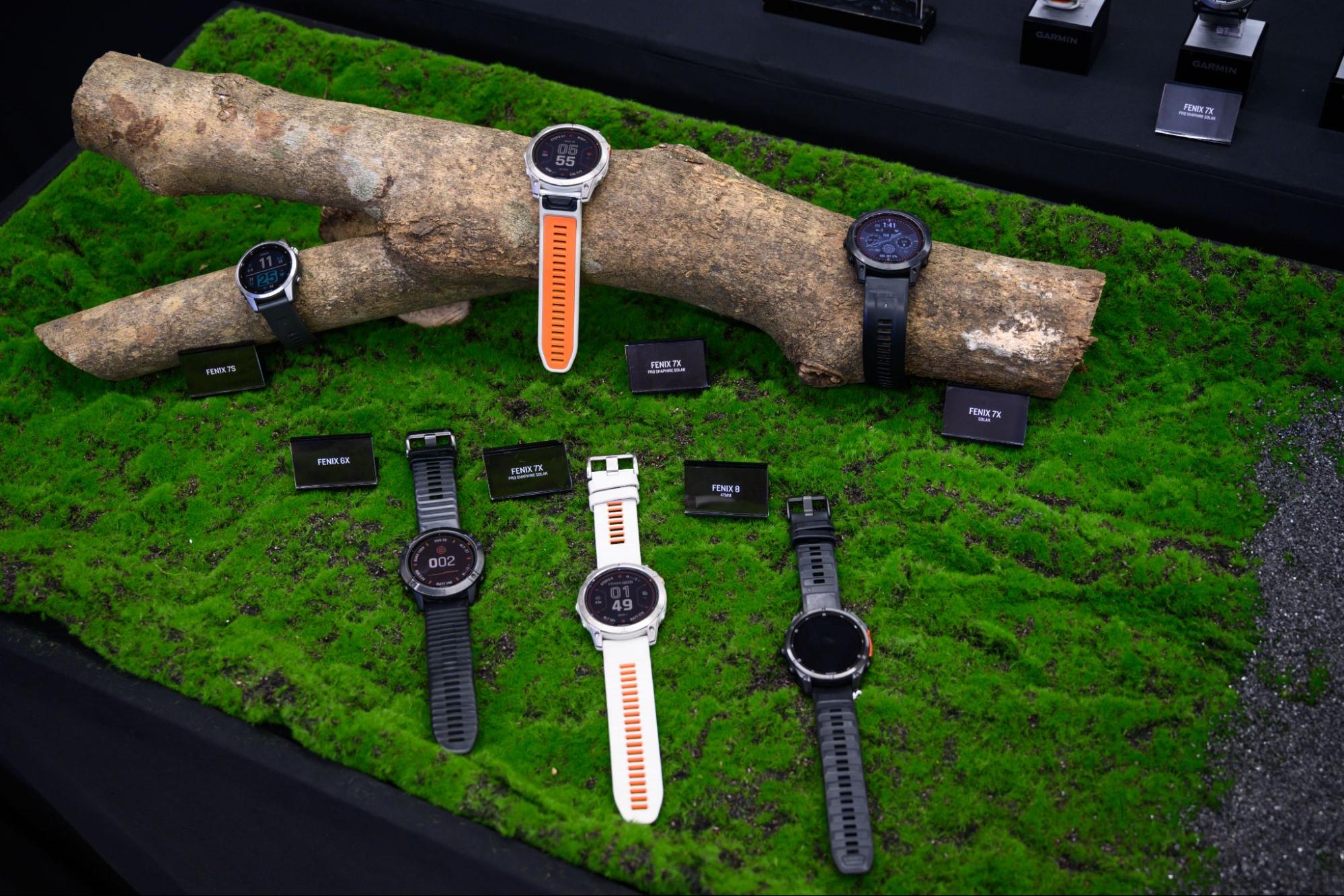 Trên tay mẫu smartwatch trang bị màn hình MicroLED, giá gần 55 triệu đồng- Ảnh 5. Trên tay mẫu smartwatch trang bị màn hình MicroLED, giá gần 55 triệu đồng- Ảnh 5.