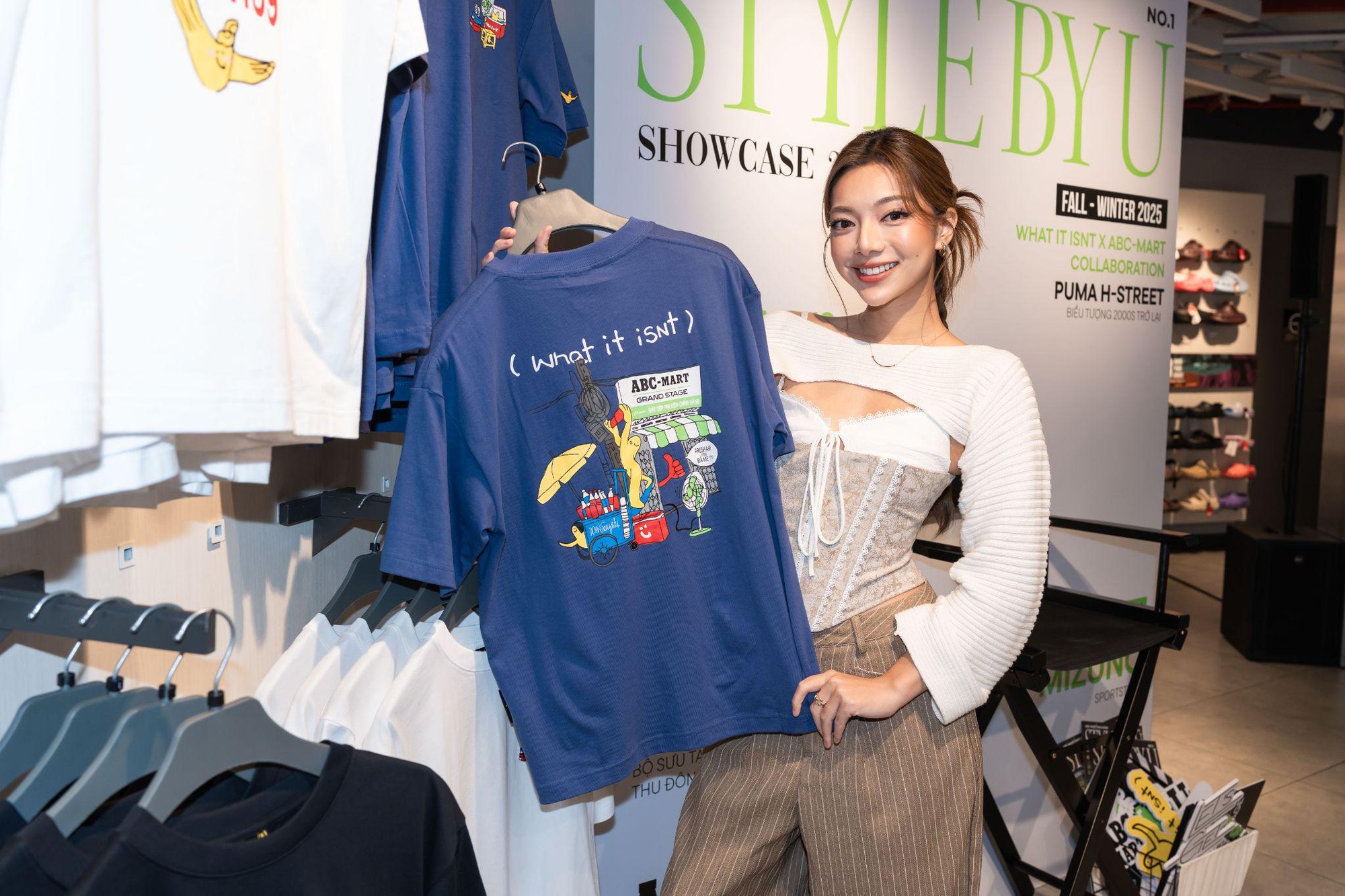 ABC-MART ra mắt BST áo thun và giày thể thao độc quyền – khuấy động mùa Thu Đông 2025- Ảnh 1.