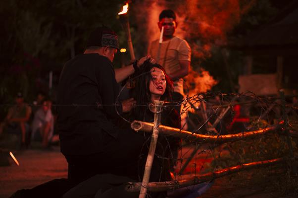 Cải Mả: Phim tâm linh có loạt cảnh “body horror” rợn người- Ảnh 3. Cải Mả: Phim tâm linh có loạt cảnh “body horror” rợn người- Ảnh 3.