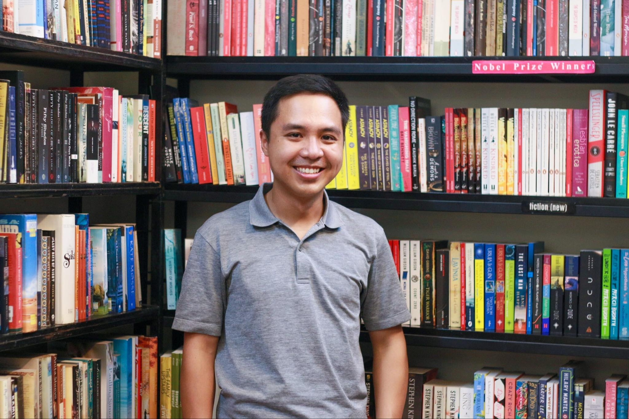 Phản ứng sốc của cô gái khi biết sếp mình chính là... Quán quân Olympia: Quả này đố dám cãi!- Ảnh 3. Phản ứng sốc của cô gái khi biết sếp mình chính là... Quán quân Olympia: Quả này đố dám cãi!- Ảnh 3.