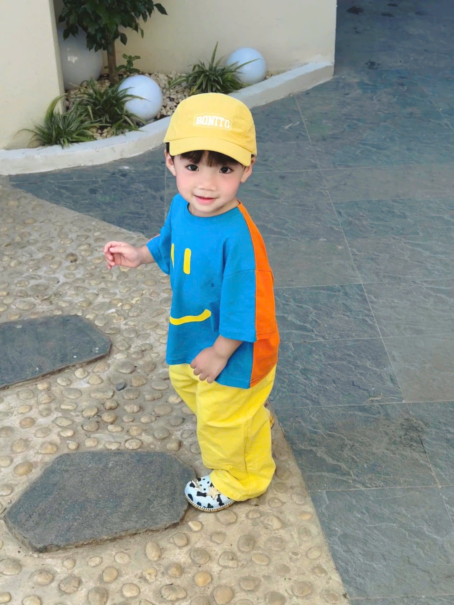 HOT nhất Halloween: Mẹ hóa trang cho con trai, bé đi học về mách "Mẹ ơi, mấy bạn không chơi với con"- Ảnh 10. HOT nhất Halloween: Mẹ hóa trang cho con trai, bé đi học về mách "Mẹ ơi, mấy bạn không chơi với con"- Ảnh 10.