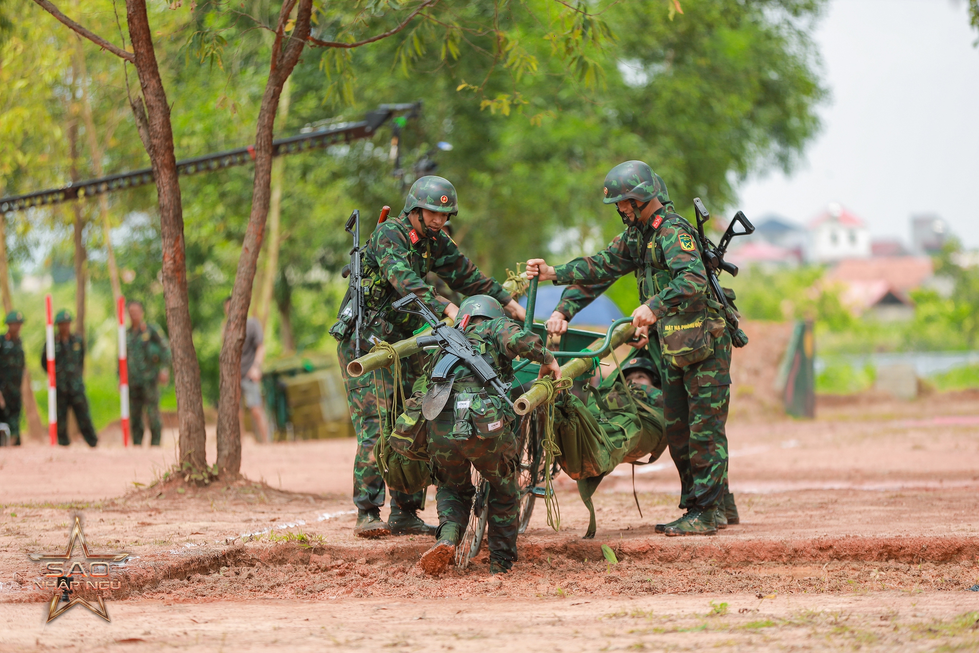 Tập 13 Sao Nhập Ngũ: 1 nhân vật rời chương trình, Hương Giang kinh ngạc khi thấy món đồ này- Ảnh 2. Tập 13 Sao Nhập Ngũ: 1 nhân vật rời chương trình, Hương Giang kinh ngạc khi thấy món đồ này- Ảnh 2.
