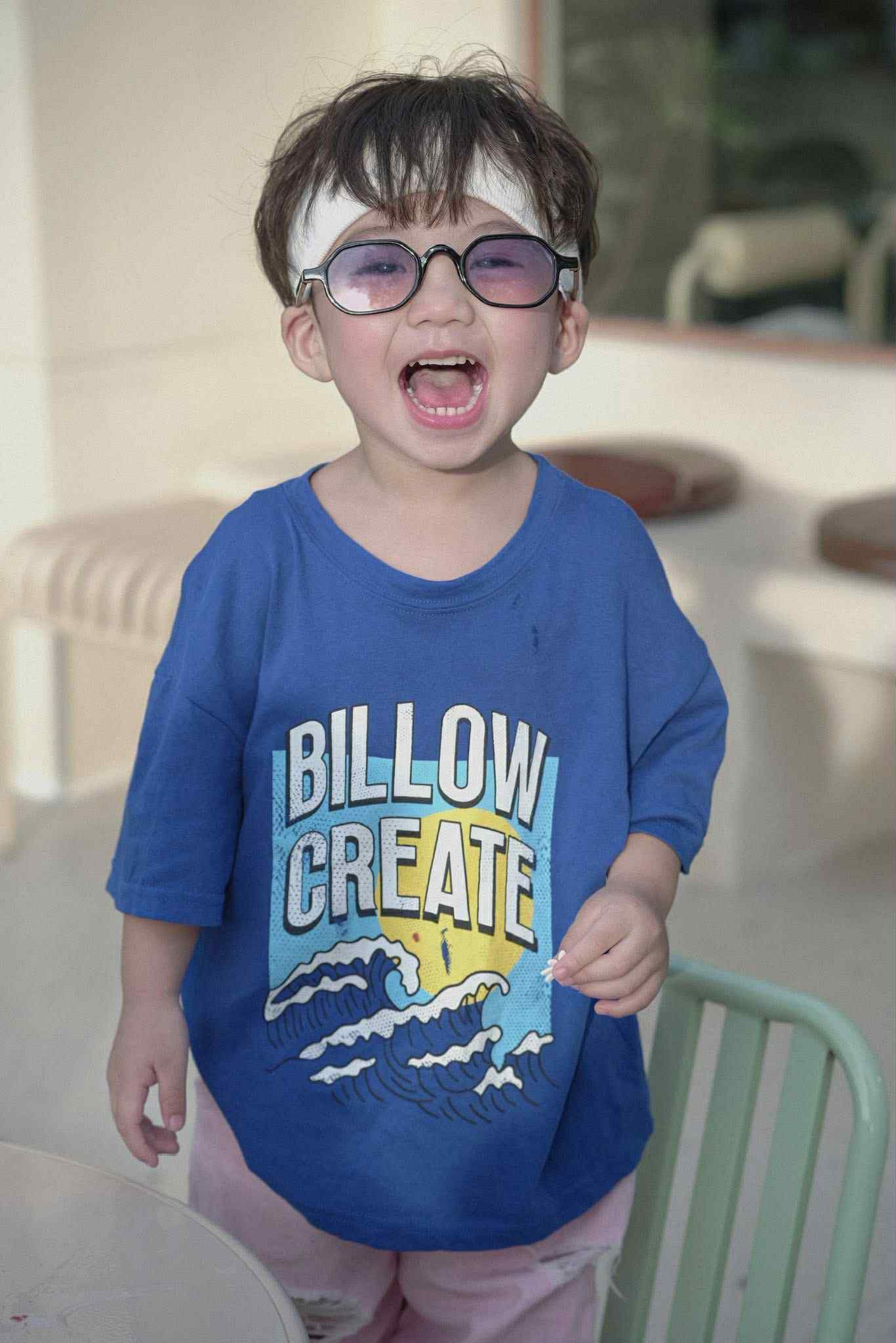 HOT nhất Halloween: Mẹ hóa trang cho con trai, bé đi học về mách "Mẹ ơi, mấy bạn không chơi với con"- Ảnh 6. HOT nhất Halloween: Mẹ hóa trang cho con trai, bé đi học về mách "Mẹ ơi, mấy bạn không chơi với con"- Ảnh 6.