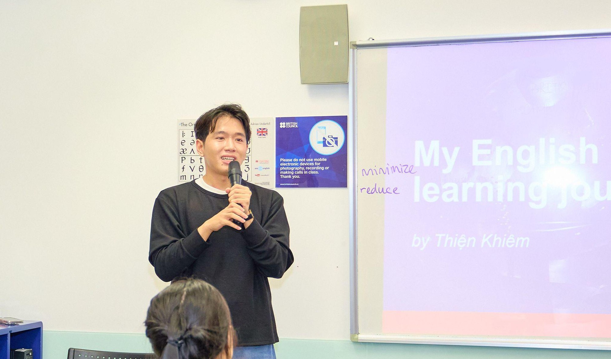 Hội đồng Anh khiến giới trẻ “đứng ngồi không yên” với Ngày hội tiếng Anh và IELTS 2025- Ảnh 5. Hội đồng Anh khiến giới trẻ “đứng ngồi không yên” với Ngày hội tiếng Anh và IELTS 2025- Ảnh 5.