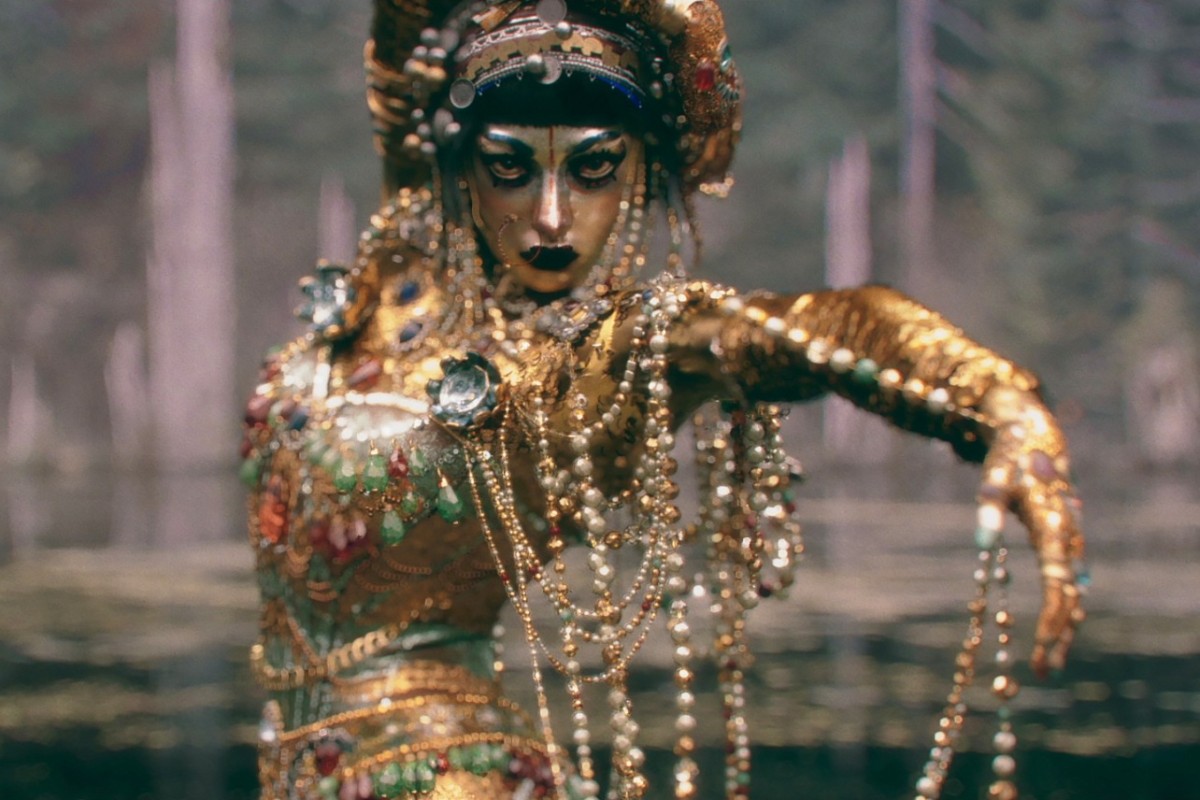 Lisa chơi Halloween đỉnh nhất thế giới!- Ảnh 2. Lisa chơi Halloween đỉnh nhất thế giới!- Ảnh 2.