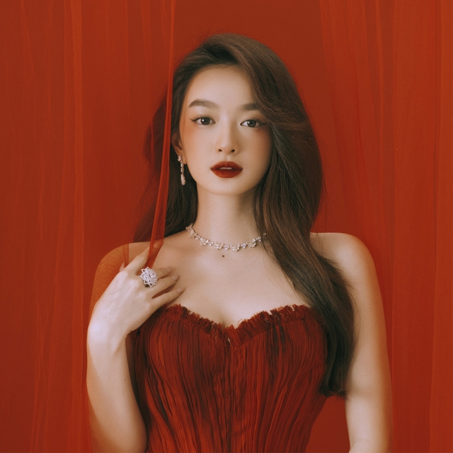 Không phải bàn cãi: Đây là mỹ nhân cuốn nhất Halloween năm nay!- Ảnh 5. Không phải bàn cãi: Đây là mỹ nhân cuốn nhất Halloween năm nay!- Ảnh 5.