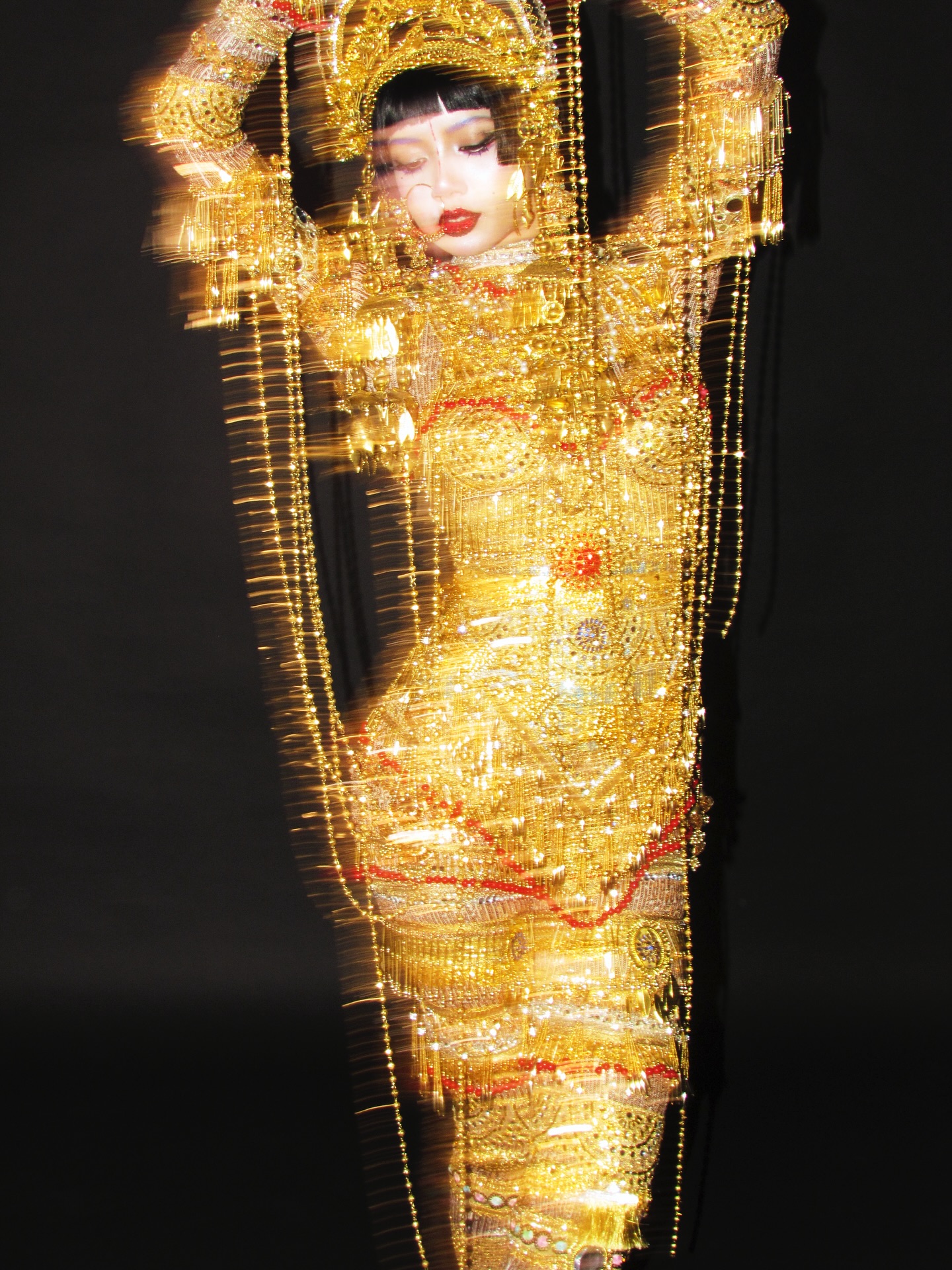 Lisa chơi Halloween đỉnh nhất thế giới!- Ảnh 3. Lisa chơi Halloween đỉnh nhất thế giới!- Ảnh 3.