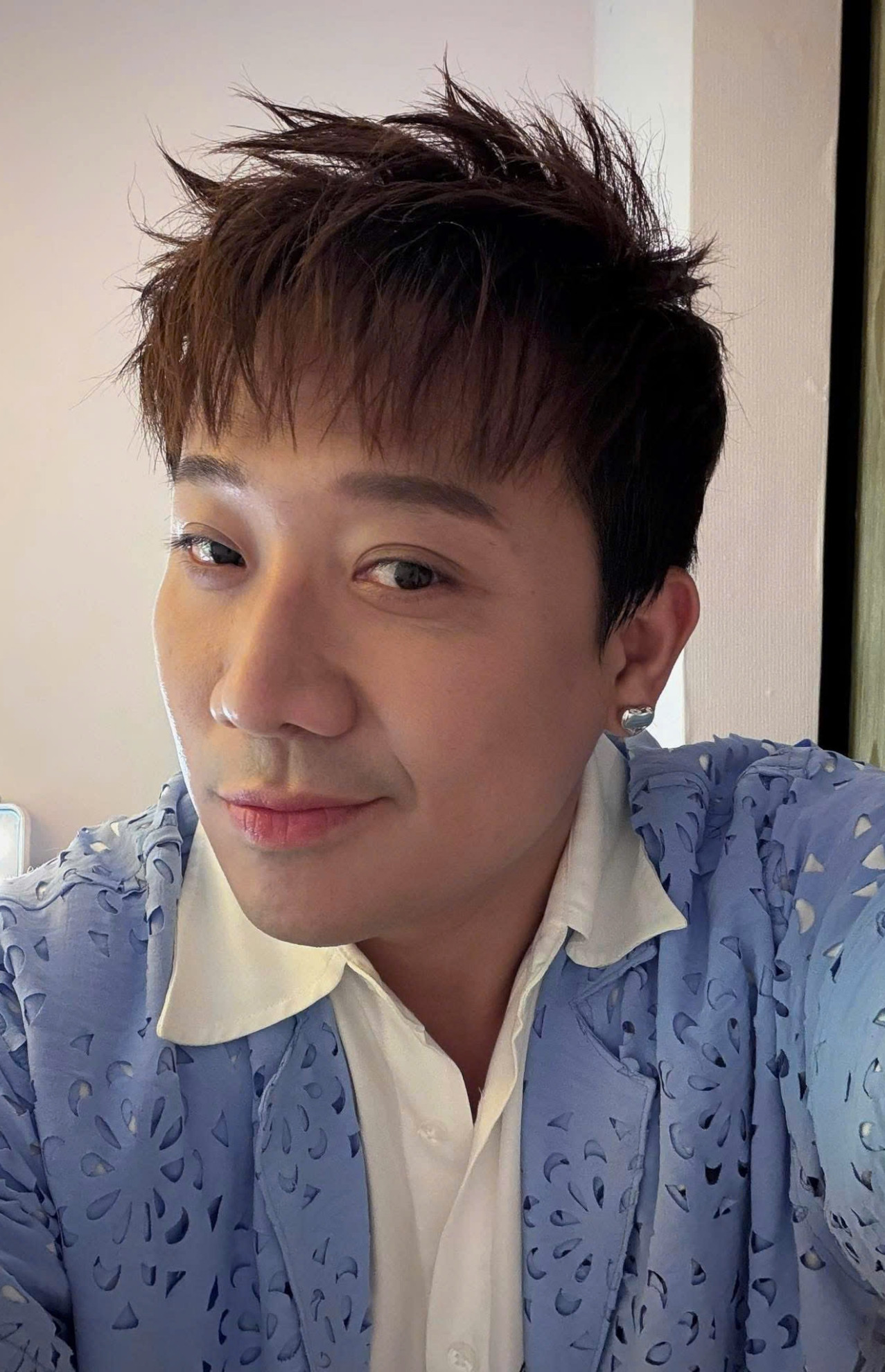 photo-1761894237447 photo-1761894237447