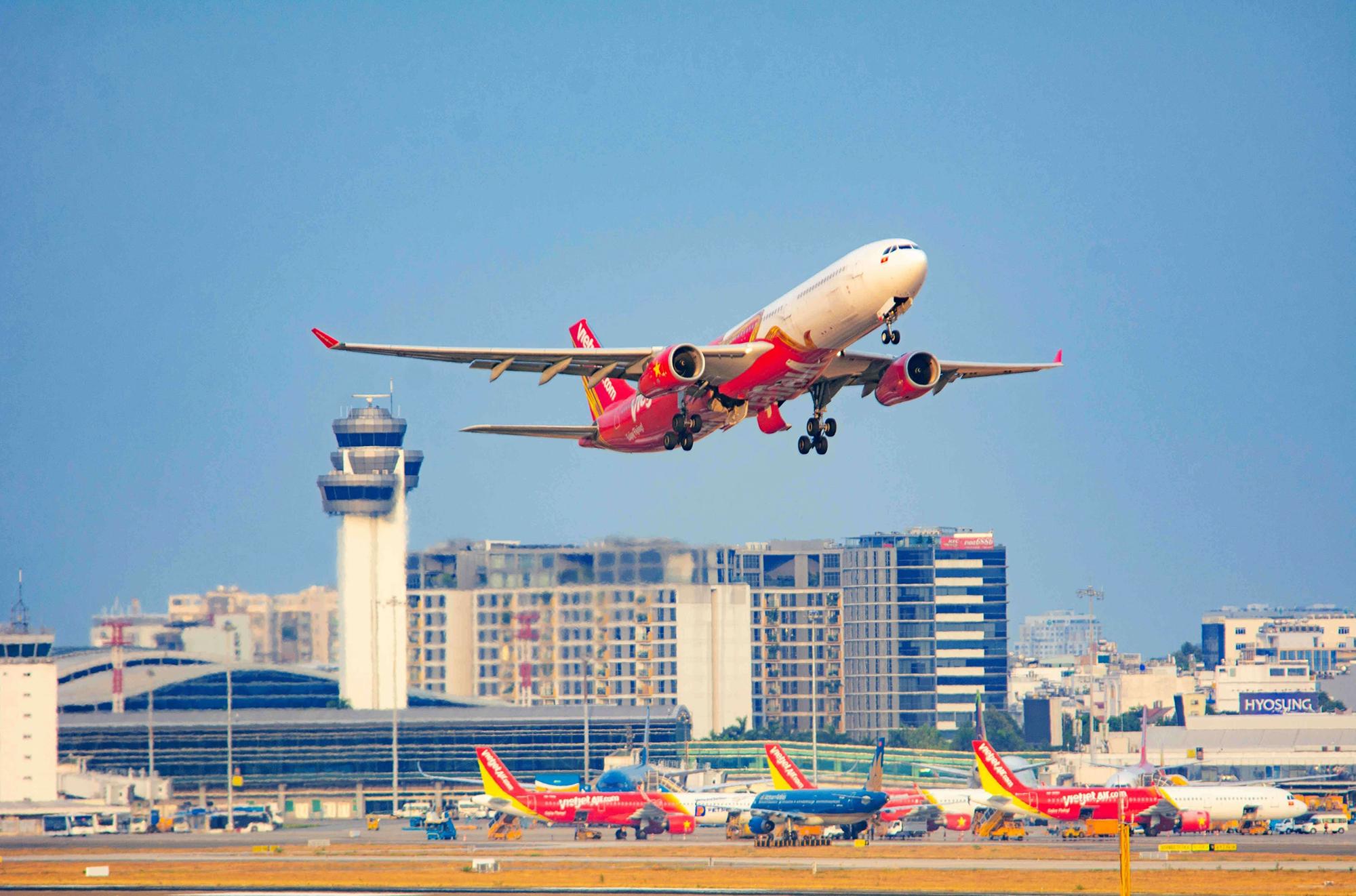 Vietjet tăng trưởng mạnh trong Quý 3/2025 – chia cổ tức 20% bằng cổ phiếu- Ảnh 1. Vietjet tăng trưởng mạnh trong Quý 3/2025 – chia cổ tức 20% bằng cổ phiếu- Ảnh 1.