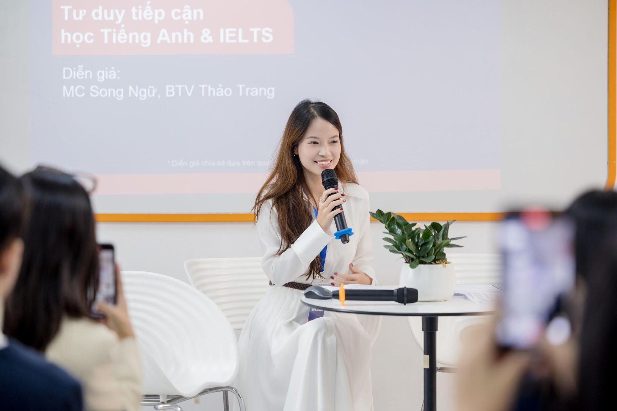 Hội đồng Anh khiến giới trẻ “đứng ngồi không yên” với Ngày hội tiếng Anh và IELTS 2025- Ảnh 4. Hội đồng Anh khiến giới trẻ “đứng ngồi không yên” với Ngày hội tiếng Anh và IELTS 2025- Ảnh 4.