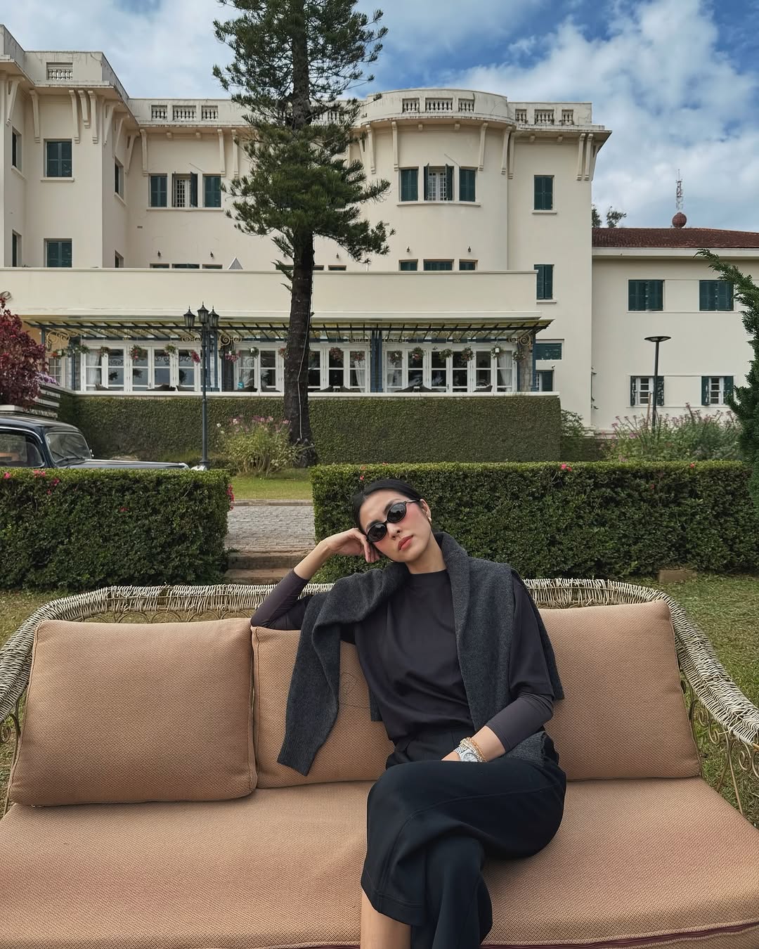 3 bóng hồng của gia tộc Johnathan Hạnh Nguyễn- Ảnh 6.