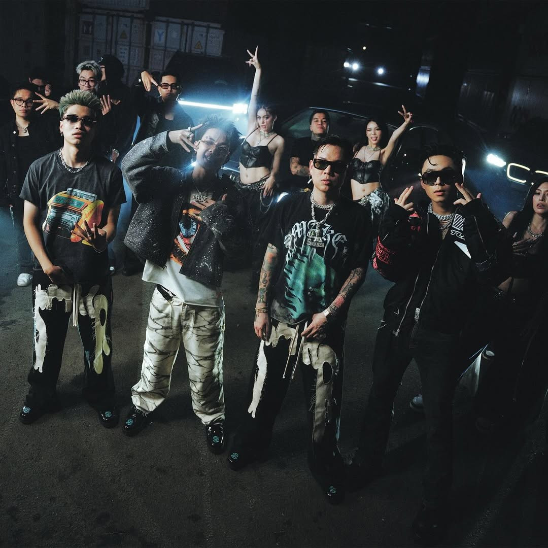 Vấn nạn nhạc rác, ai chịu trách nhiệm chế tài?- Ảnh 2. Vấn nạn nhạc rác, ai chịu trách nhiệm chế tài?- Ảnh 2.