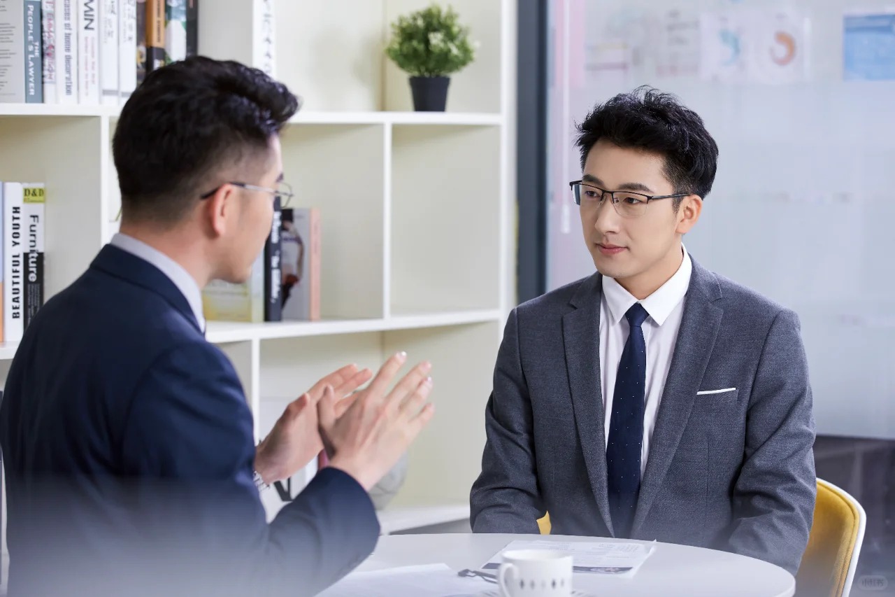 Người EQ thấp sẽ đáp "vâng ạ" khi sếp yêu cầu điều này, tưởng ngoan mà hoá... dại- Ảnh 1.