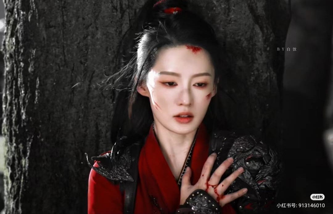 Liếc mỹ nhân này 1 cái mà ngày thương nhớ tối về ngủ mơ: Mặt xinh da trắng váy đỏ, đẹp không để đâu cho hết- Ảnh 6.