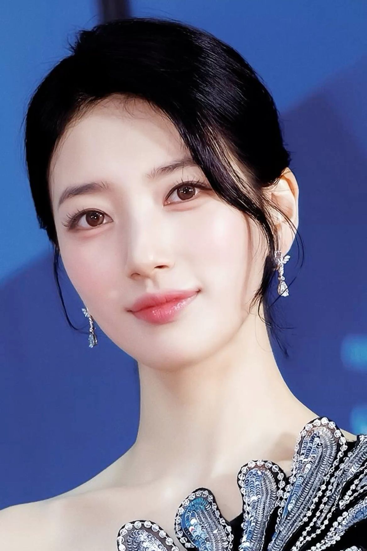 Suzy chỉ ngủ 4 tiếng mỗi ngày nhưng làn da luôn căng mọng collagen nhờ chăm nạp 3 món chống già, giảm cân: Nhiều món dân dã có đầy chợ Việt- Ảnh 9.