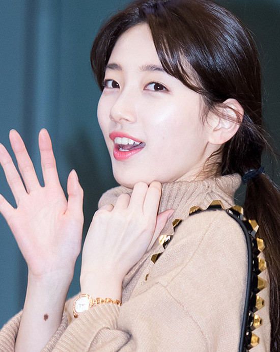 Suzy chỉ ngủ 4 tiếng mỗi ngày nhưng làn da luôn căng mọng collagen nhờ chăm nạp 3 món chống già, giảm cân: Nhiều món dân dã có đầy chợ Việt- Ảnh 2.