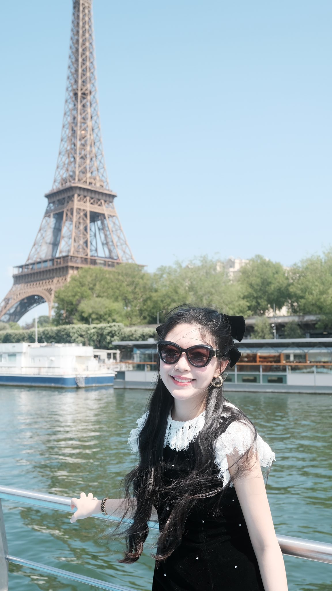 Con gái Phó chủ tịch Hội điện ảnh Việt Nam xuất hiện gây chú ý- Ảnh 8.