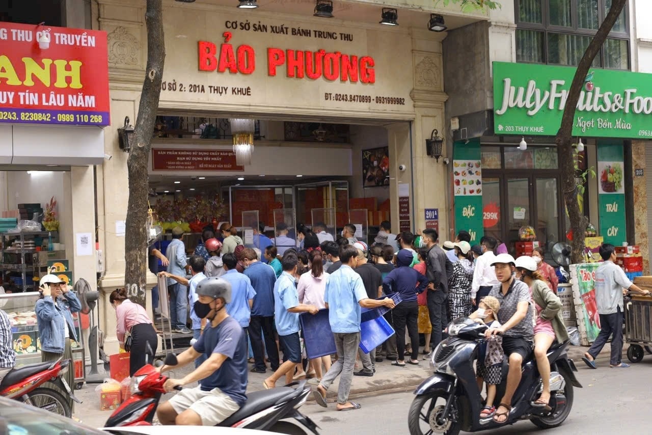 Bánh Trung thu thời nay: Vỏ ngoài chuẩn richkid nhưng bên trong thì sao?- Ảnh 5.
