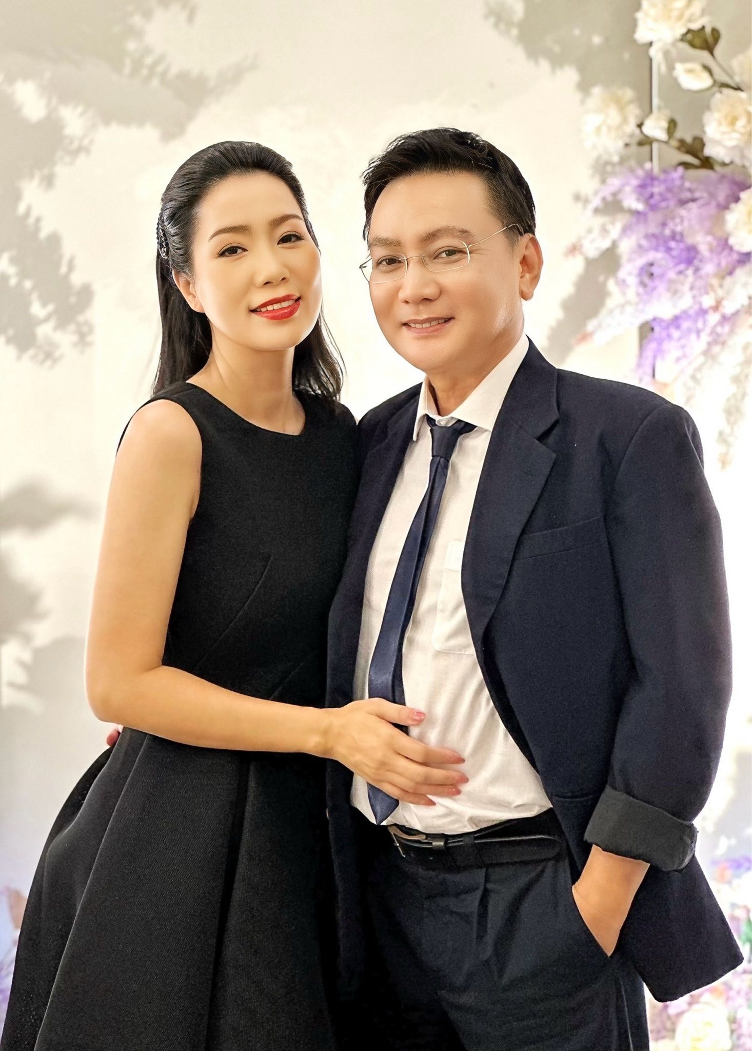 Nữ NSND là Phó Chủ tịch, vừa đỗ lớp Tiến sĩ: Hôn nhân viên mãn, 54 tuổi vẫn trẻ trung, body quyến rũ- Ảnh 9.