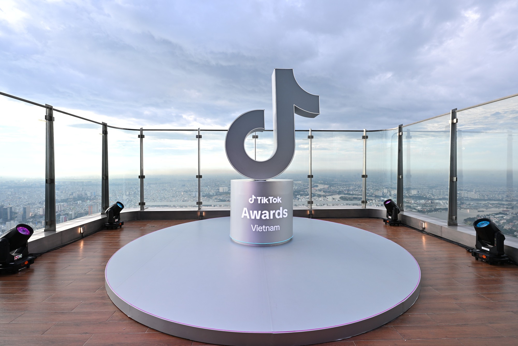 TikTok Awards Việt Nam 2025: Đánh dấu hành trình nửa thập kỷ, tôn vinh "Thế hệ mới, tiếp nối kỷ nguyên sáng tạo"- Ảnh 1.
