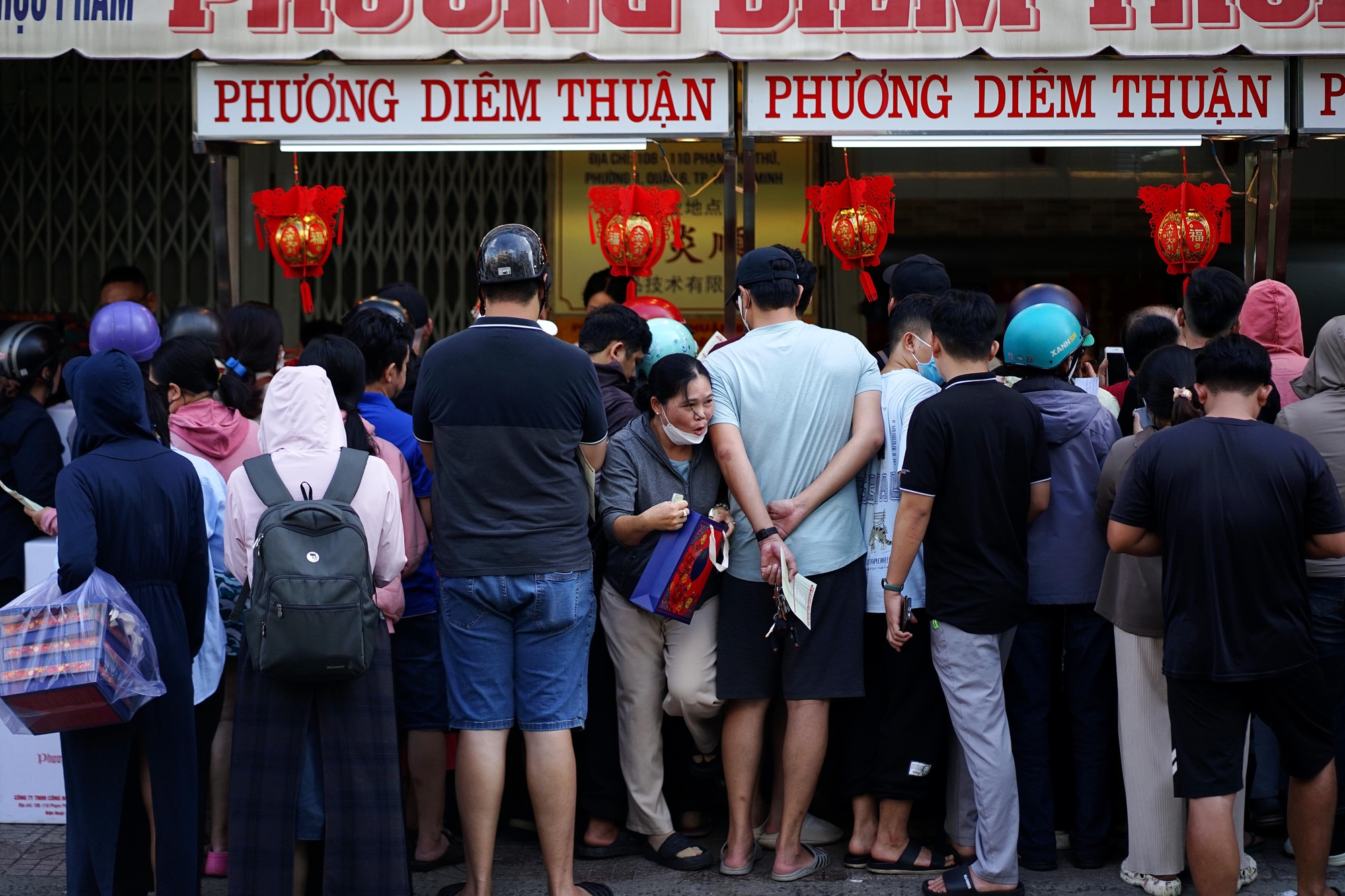 Bánh Trung thu thời nay: Vỏ ngoài chuẩn richkid nhưng bên trong thì sao?- Ảnh 6.