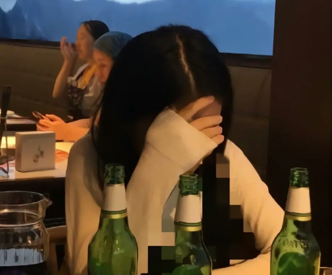 Muốn vùng kín luôn thơm tho và khỏe mạnh, chị em nhất định phải nhớ "5 tránh, 5 chăm" khi ăn uống- Ảnh 1.