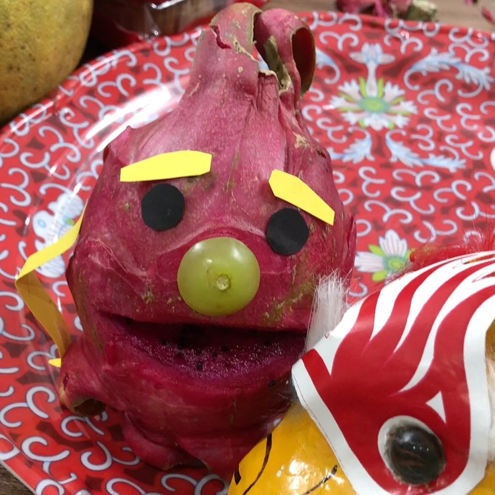 Mâm cỗ Trung thu hóa "đêm Halloween": Đây là 7 tác phẩm trái cây đang khiến dân mạng cười nghiêng ngả- Ảnh 6.