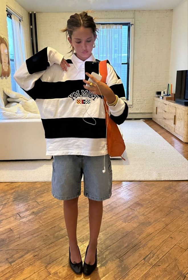 3 outfit mùa thu tối giản giúp phụ nữ U35 giấu khuyết điểm tuyệt vời- Ảnh 2.