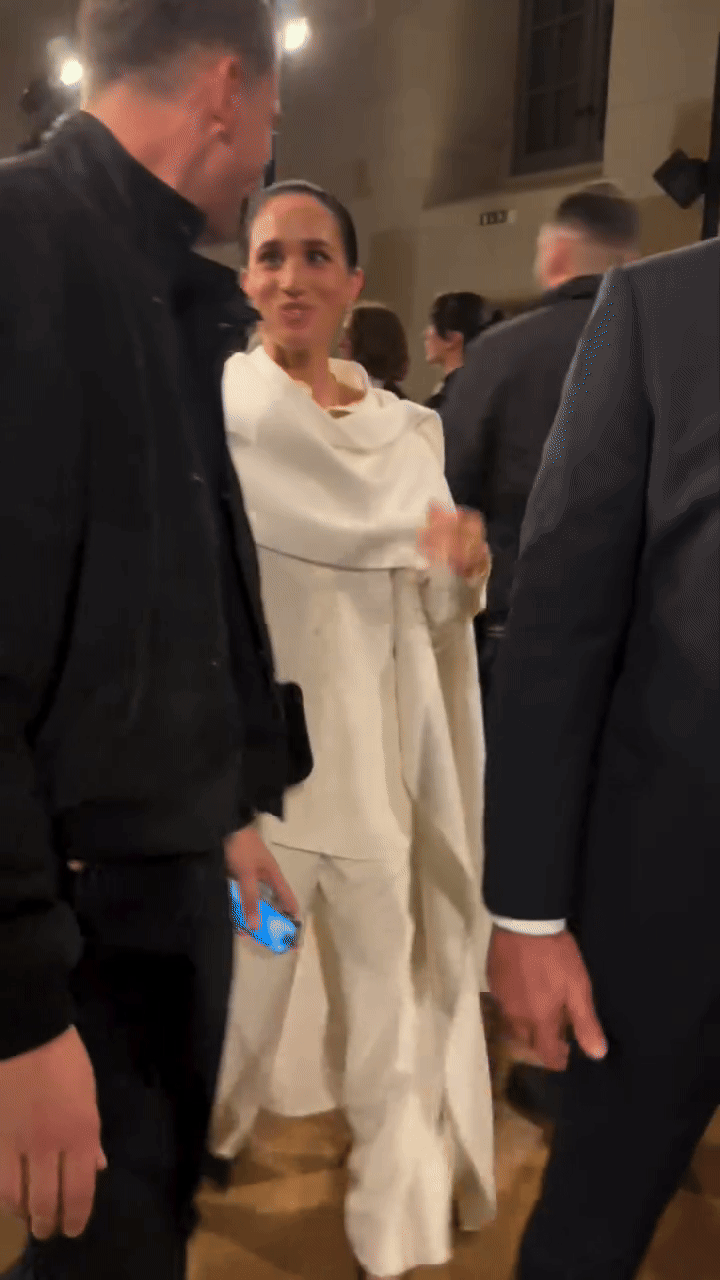 Màn tái xuất đầy thị phi của Meghan Markle- Ảnh 6.
