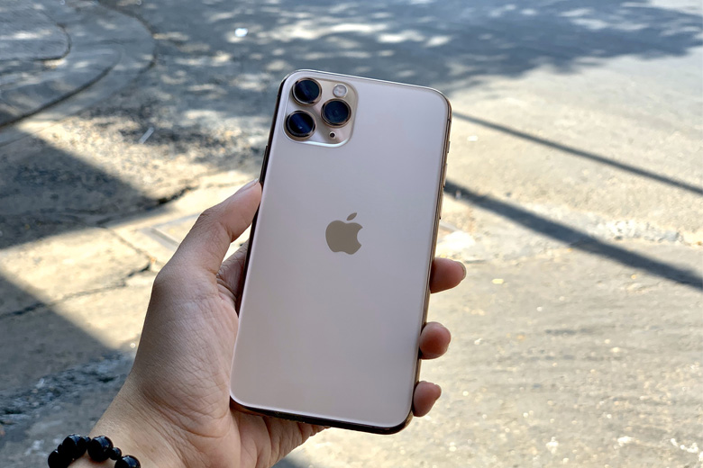 Thêm 1 chiếc iPhone Pro Max trở thành 