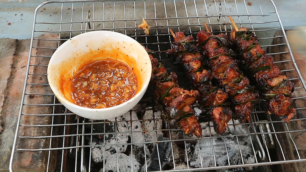 Không phải chiên rán, đây mới là kiểu chế biến thịt tệ nhất: Bác sĩ cảnh báo tăng nguy cơ mắc ung thư- Ảnh 1.