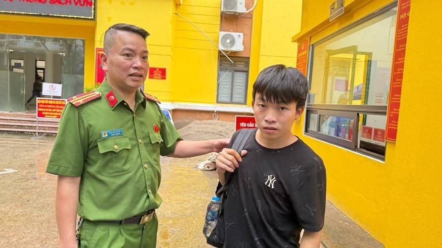 Công an Hà Nội cảnh báo người dân dùng Facebook tuyệt đối không được làm điều này- Ảnh 2.