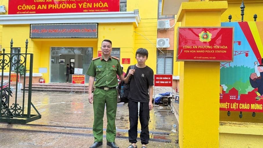 Công an Hà Nội cảnh báo người dân dùng Facebook tuyệt đối không được làm điều này- Ảnh 1.