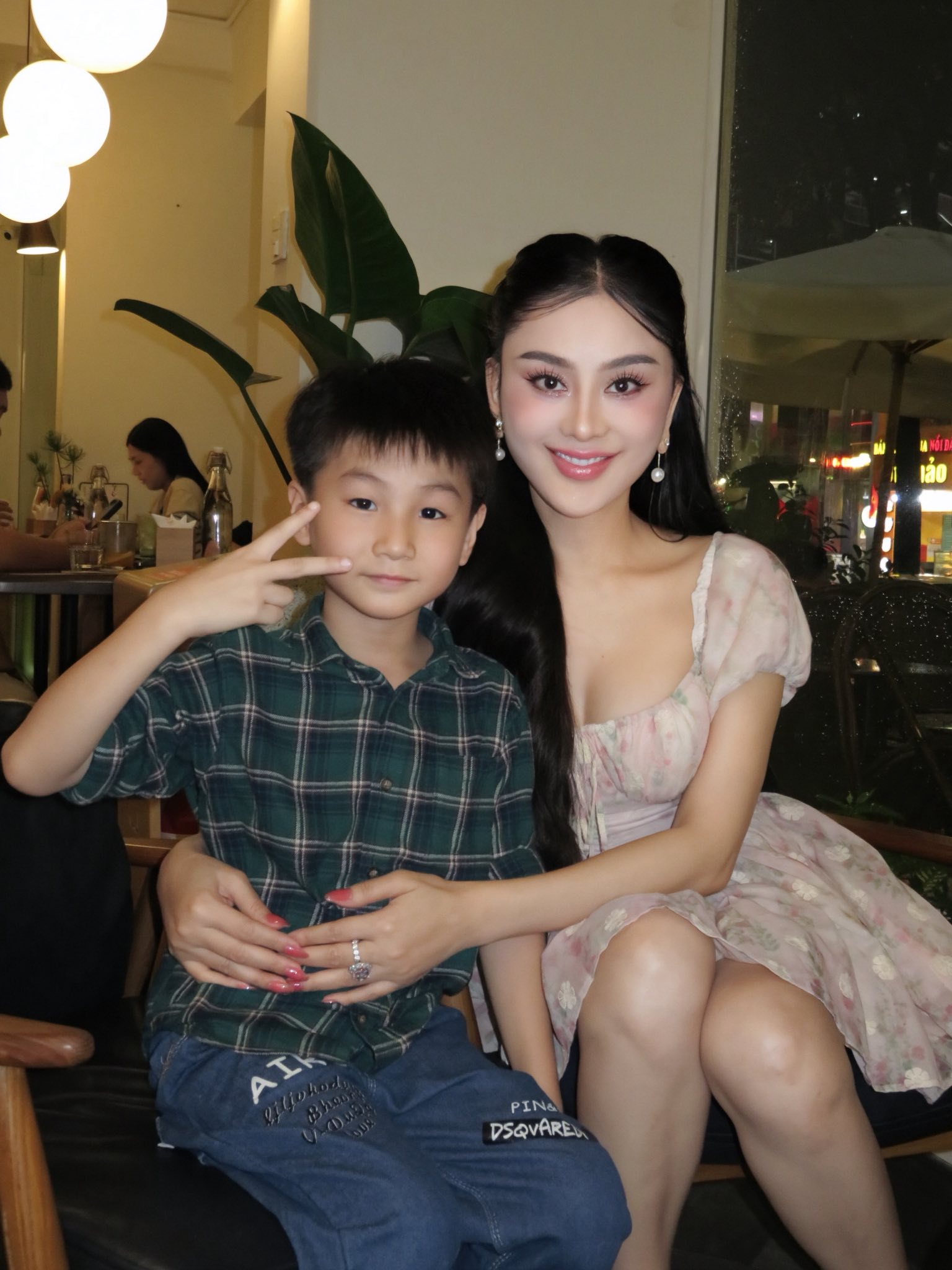 Nghệ sĩ chuyển giới cầm 30 tỷ tiền mặt đi mua biệt thự ở TP.HCM, U50 làm mẹ đơn thân, lận đận tình duyên- Ảnh 7.